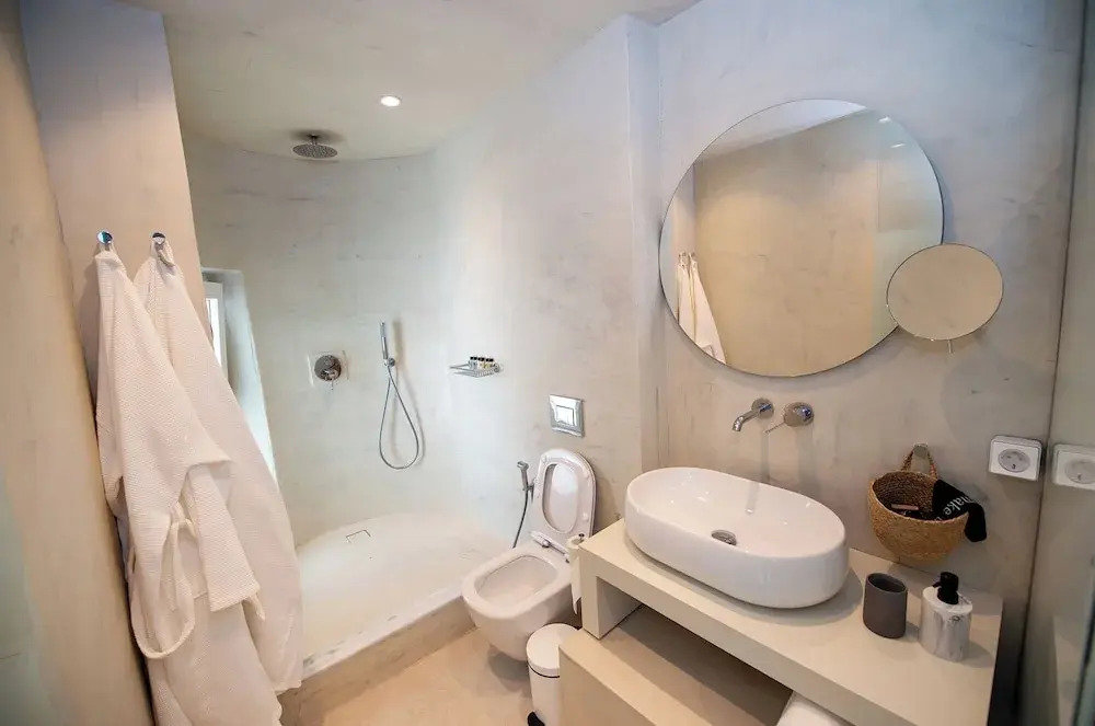 Atria Suites