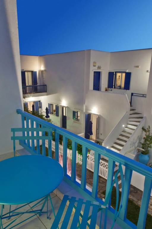 Tinos Aqua Palazzo