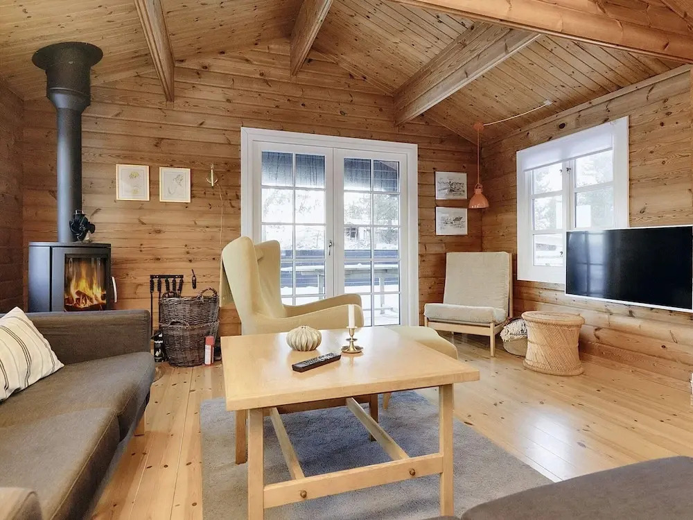 6 Person Holiday Home in Albaek