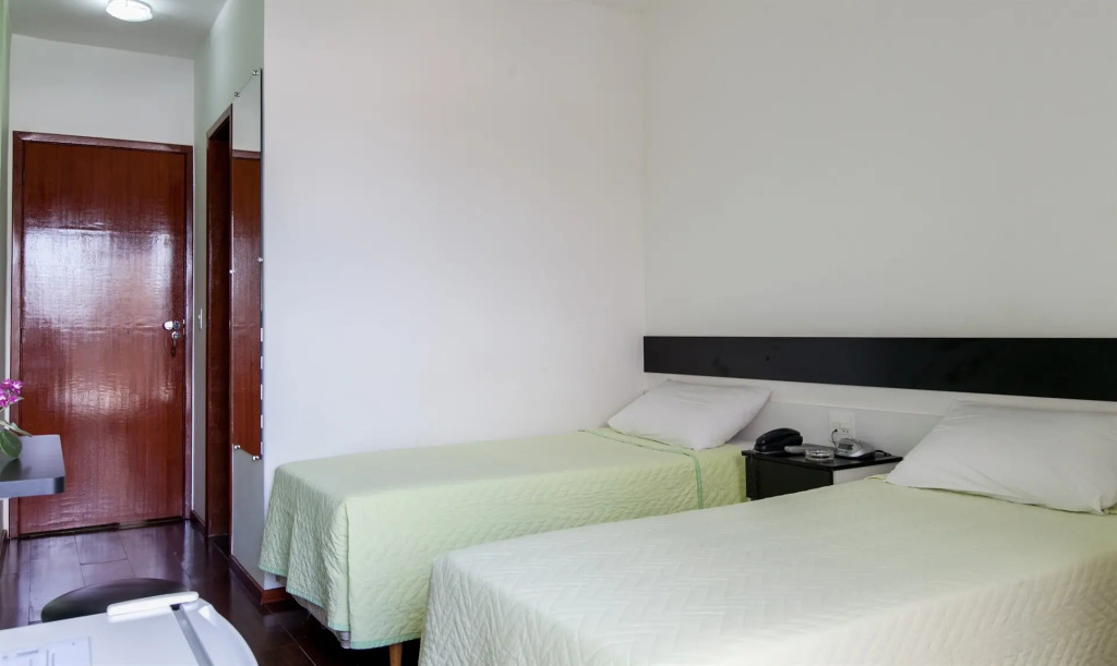 Hotel Minas Tower Leopoldina By Samba