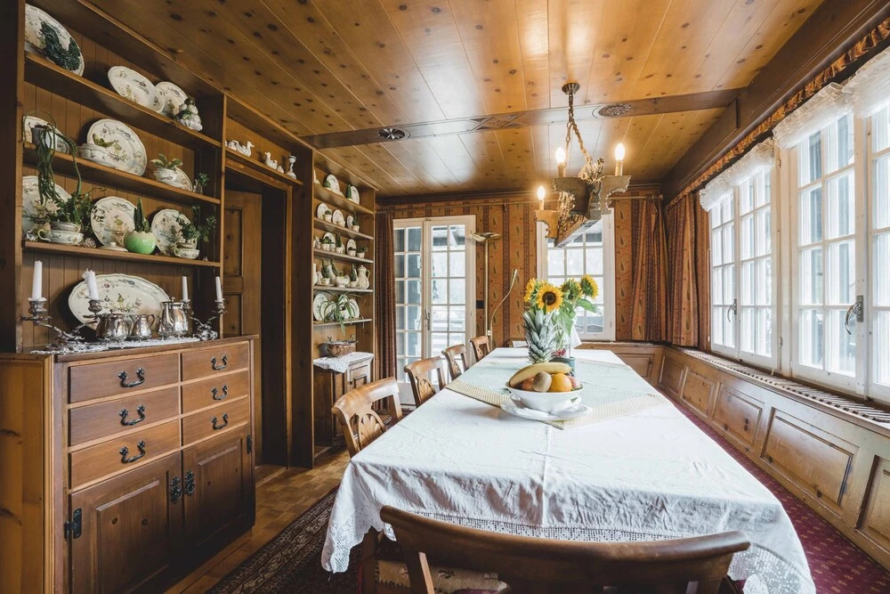 Alpine Chalet Turquino