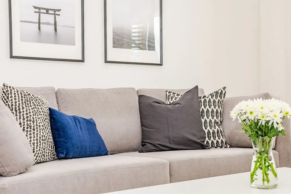LAB-Modern 3 bedroom apart near beach