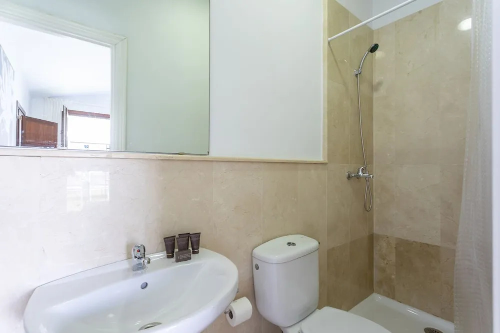 Private Terrace & 5 Bd Apartment in Front of the Cathedral. Hernando Colon