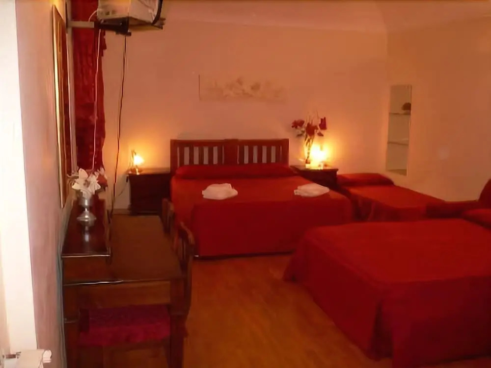 B&B Citys House