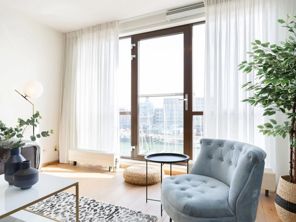 Attractive Apartment in Den Haag with Balcony near Beach