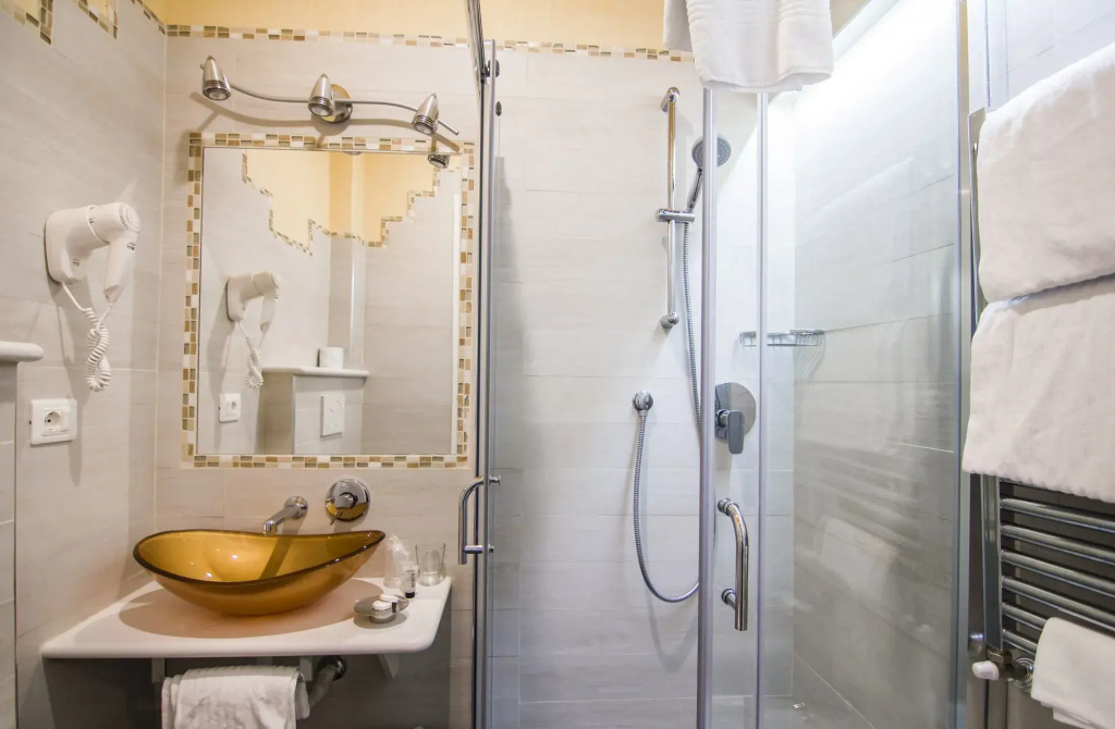 Hotel Verona Rome