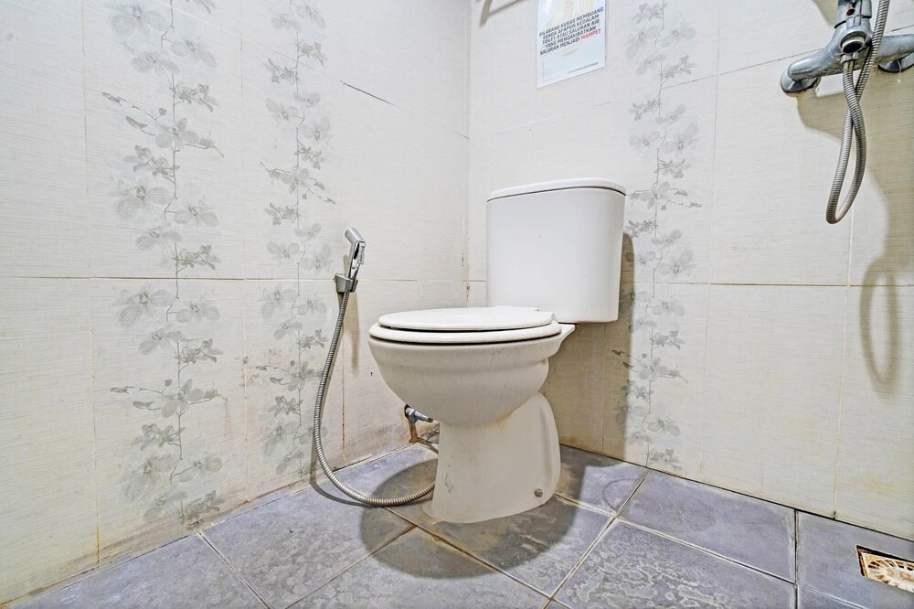 The Suite Metro Apartment by King Official