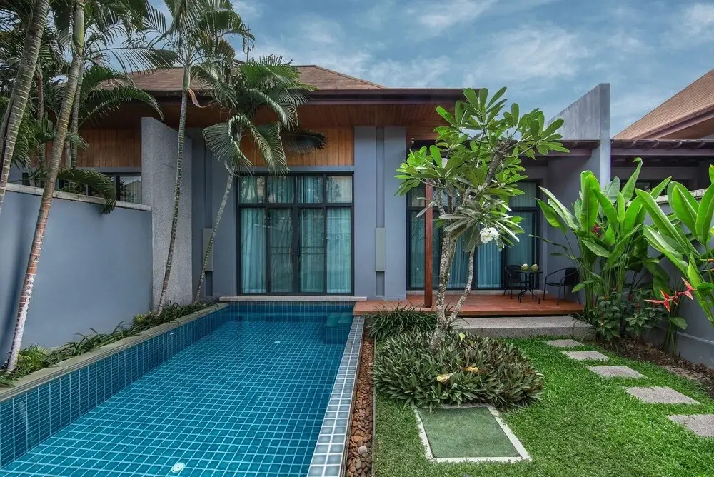 VILLA ARU Private Pool 3 min to Naiharn Beach