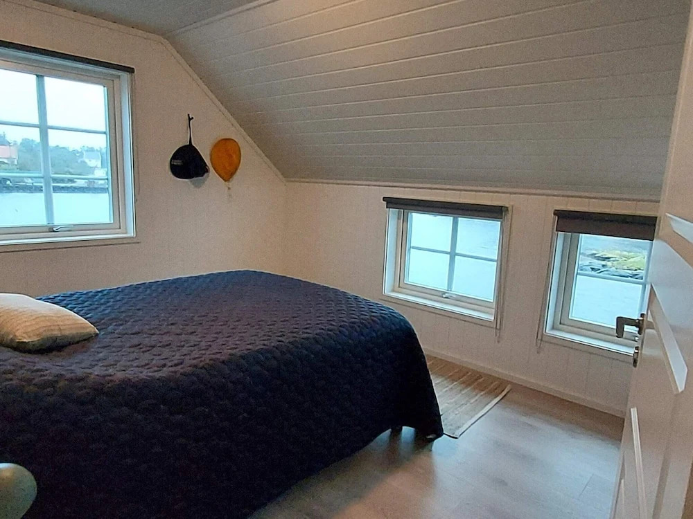 12 person holiday home in bremnes-By Traum