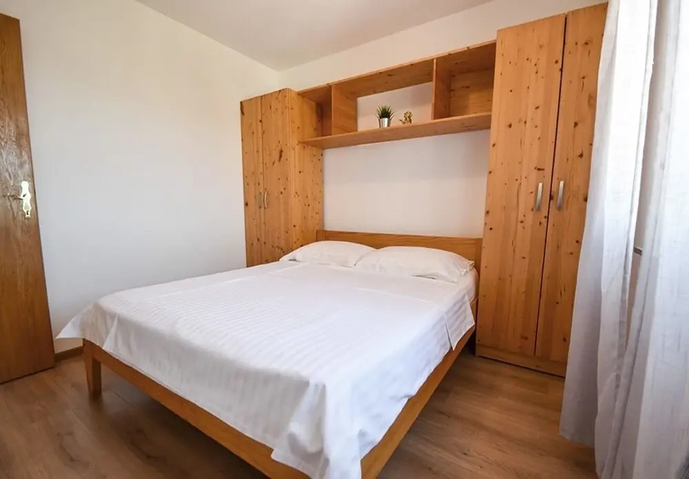 Lidija - Family Friendly & Close to the sea - B2