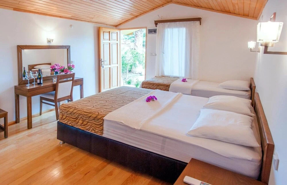 Felix Bungalow Otel