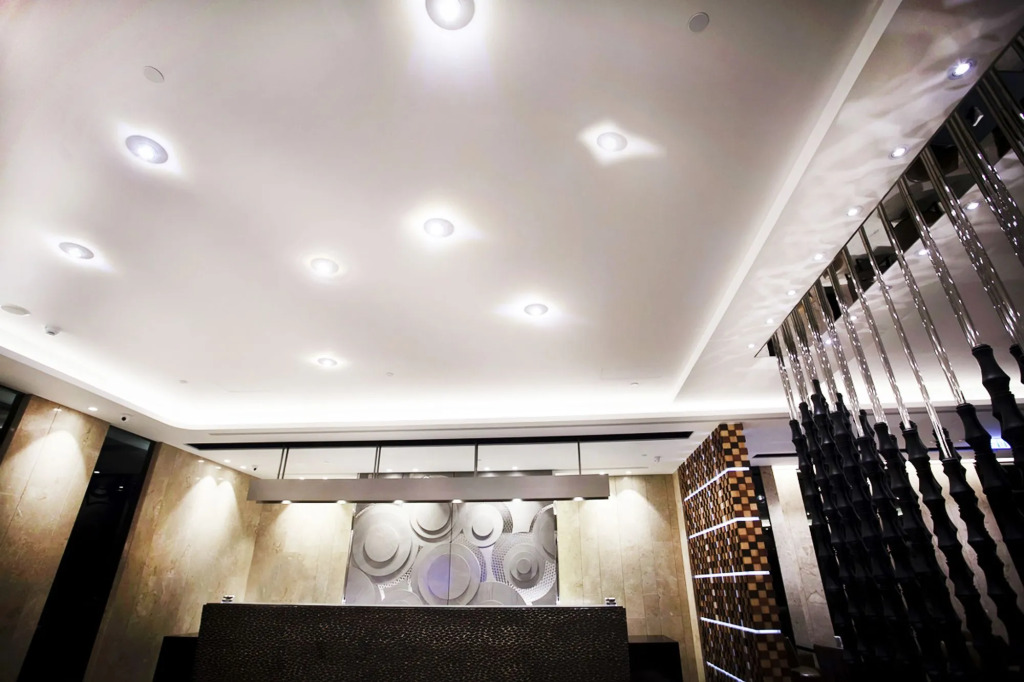 Royal Group Hotel Minghua Branch