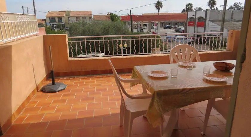 Résidence LO MONACO Haut de villa, Appartements et Studios