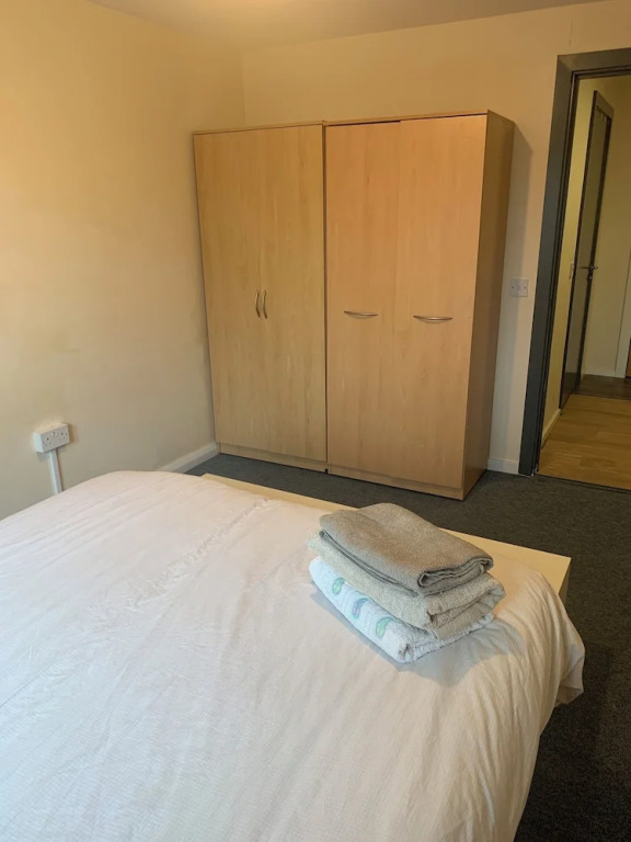 Luxury Stay With Sauna, Gym, and Pool in Leicester