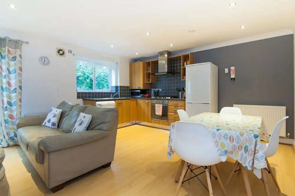 Rest & Recharge - Birley View