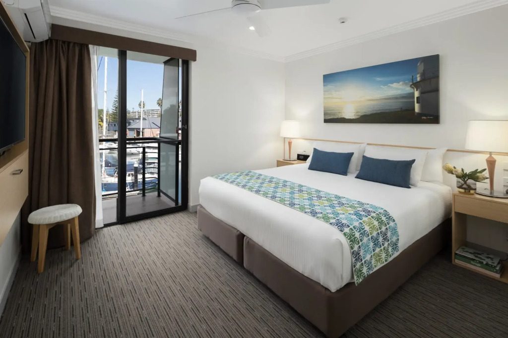 Sails Port Macquarie by Rydges