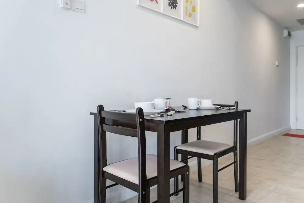 OYO Home 44050 Essential Studio Empire Marriot