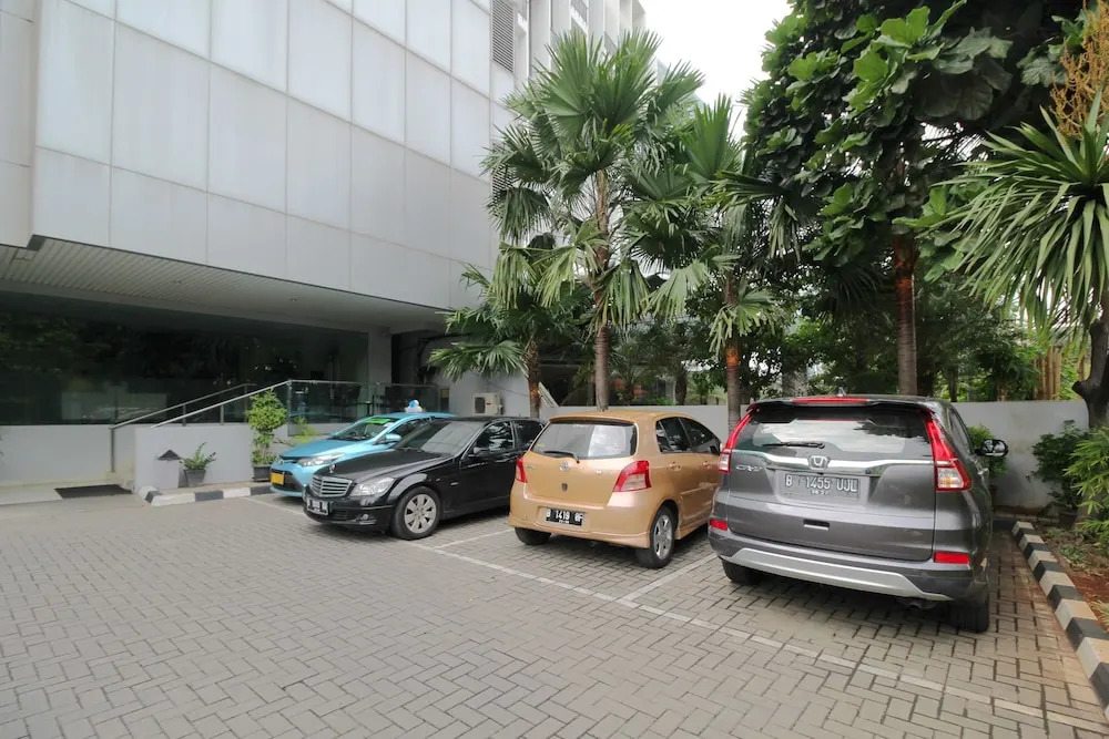 Airy Kuningan Karet Pedurenan 41 Jakarta