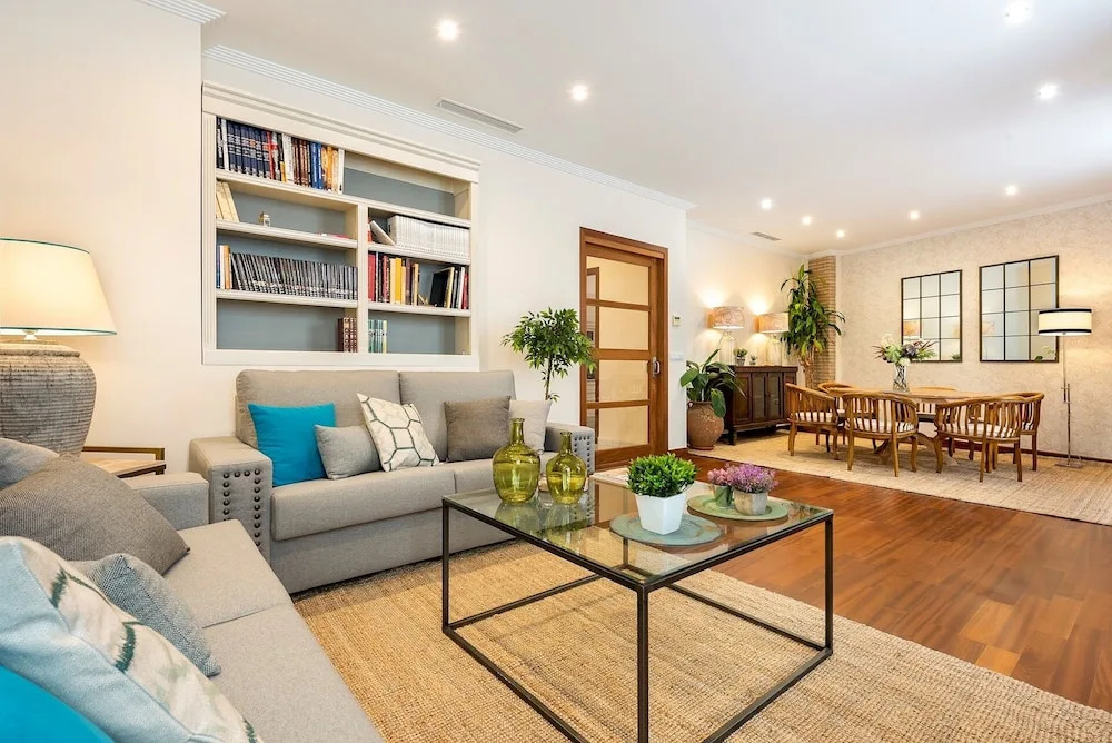 Wonderful 3 BD Duplex With a Large Private Terrace in Prime Location.. Zaragoza IV