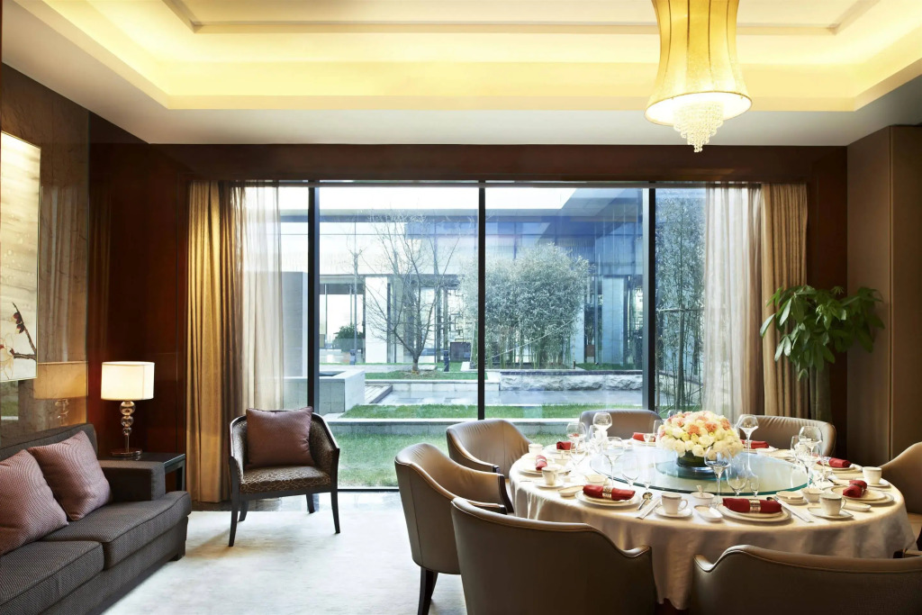 Four Points By Sheraton Langfang, Guan