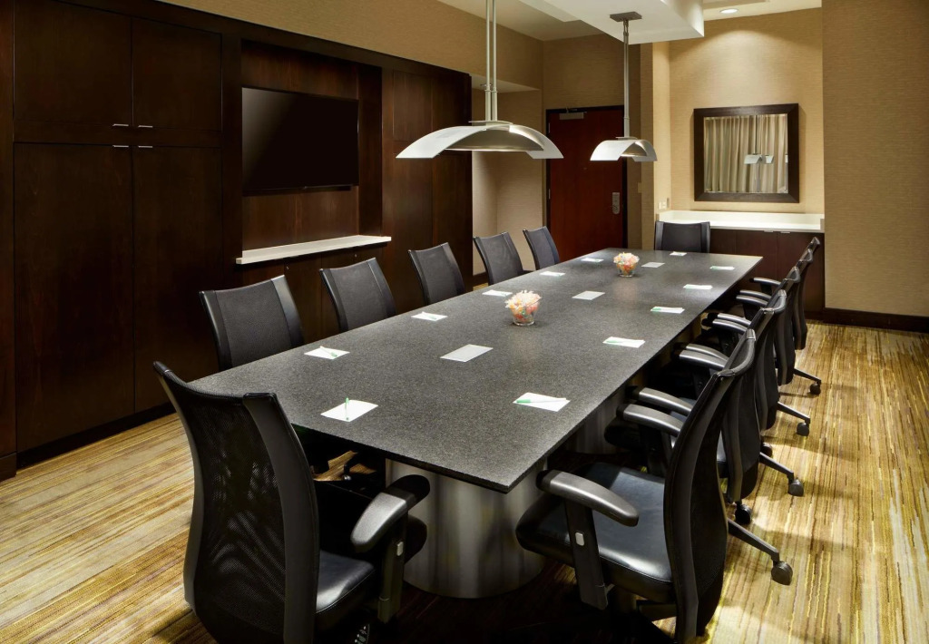 Courtyard by Marriott San Antonio Six Flags at The RIM