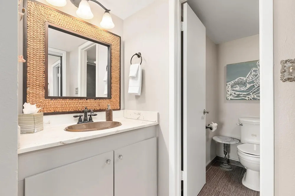 Eat, Beach, Sleep, Repeat! 2 Bedroom Condo