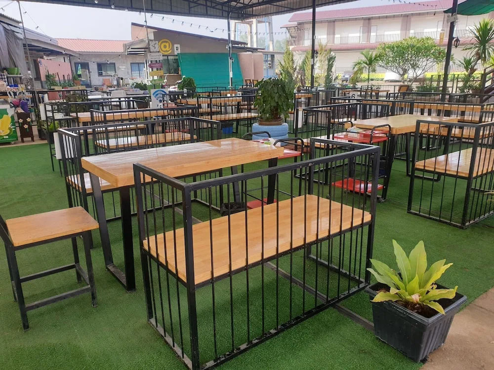 Chadaporn Mae Chaem Hotel