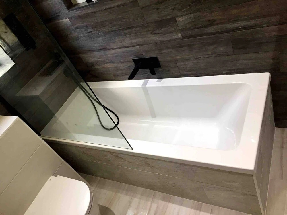 Double Bedroom, Kings Lynn, New Renovated Bathroom