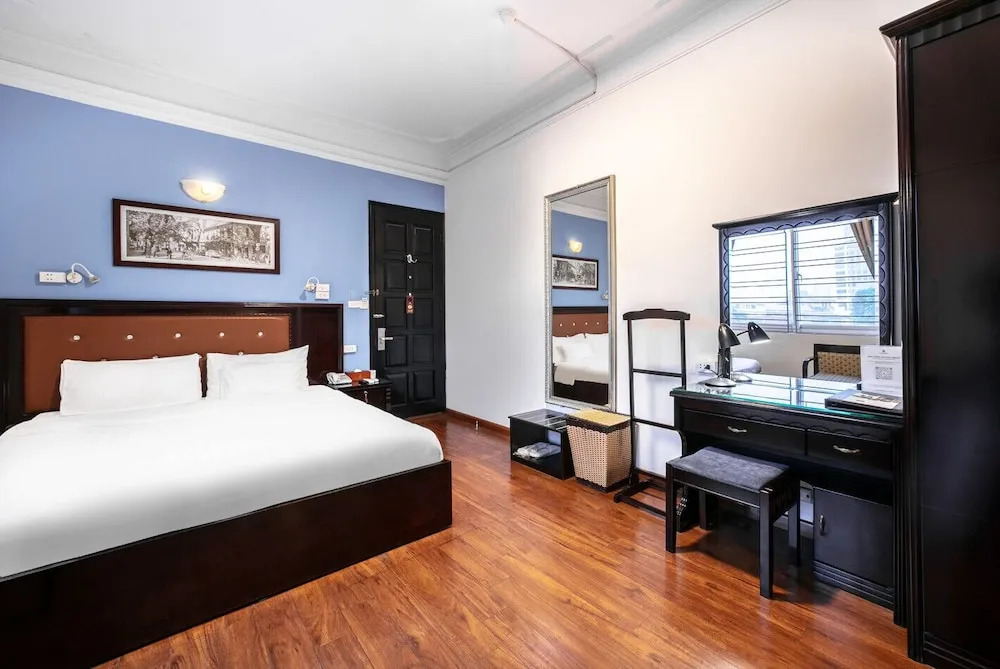 Prince Hotel - 96A Hai Ba Trung
