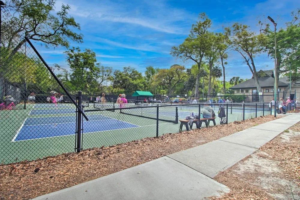 5 Pools: Pet-friendly Palmetto Dunes Condo!
