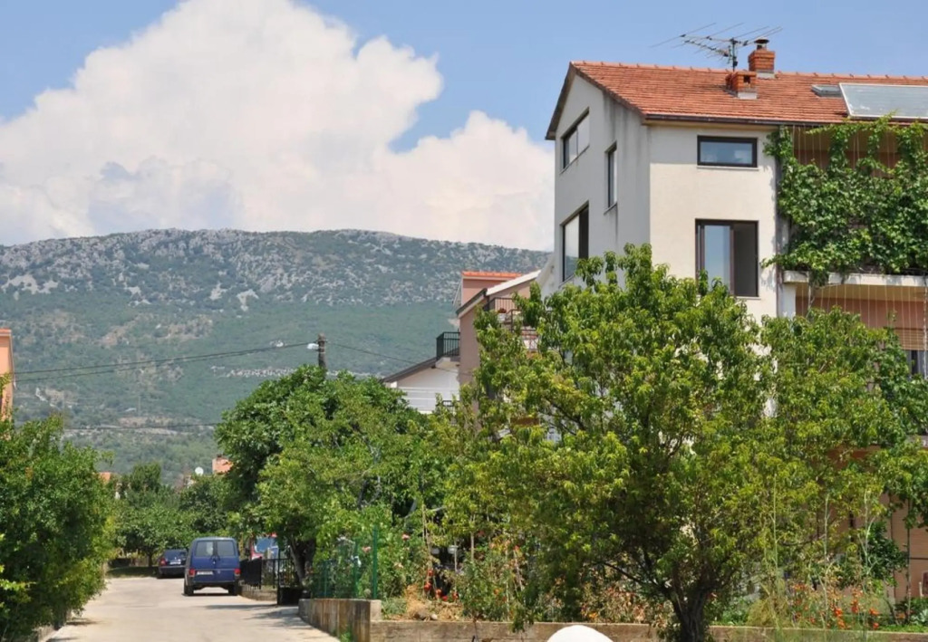 Milica - Parking and Garden - A1