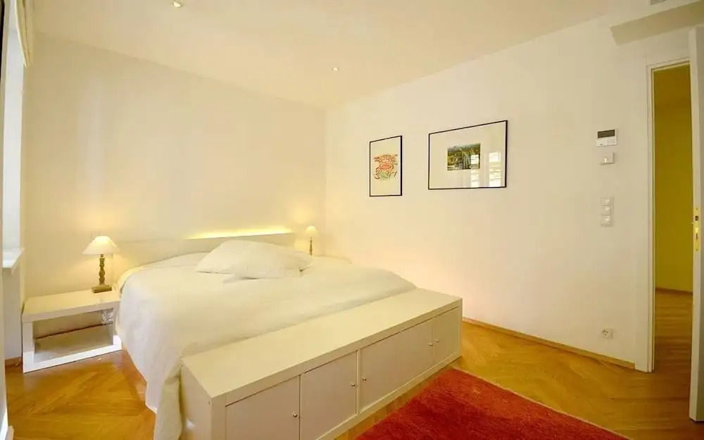 Vienna Residence High-class Luxury Apartment for up to 6 Happy Guests