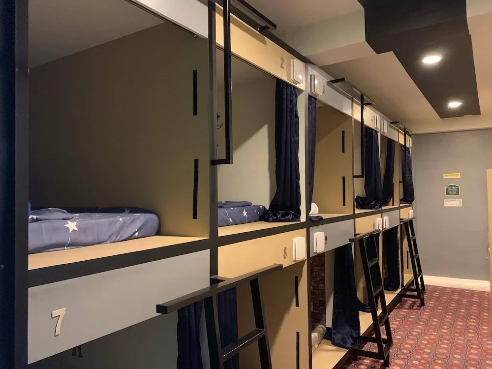Napsule Suites