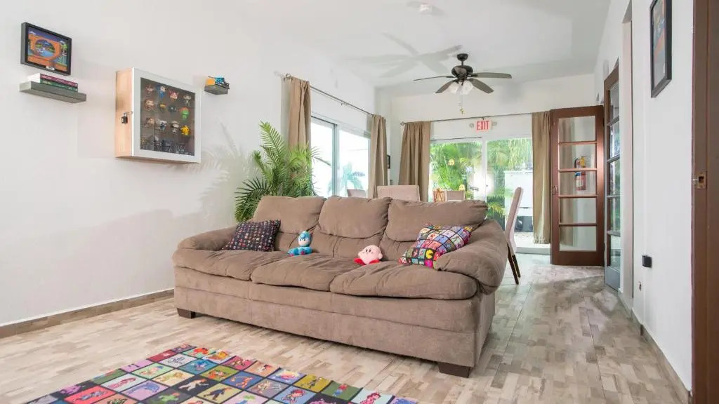 2 bdr with private pool- Suite #4 at 413