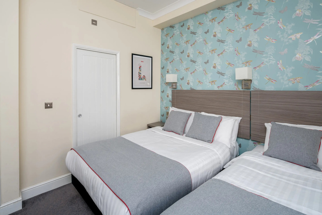 OYO Bakers Hotel London Victoria