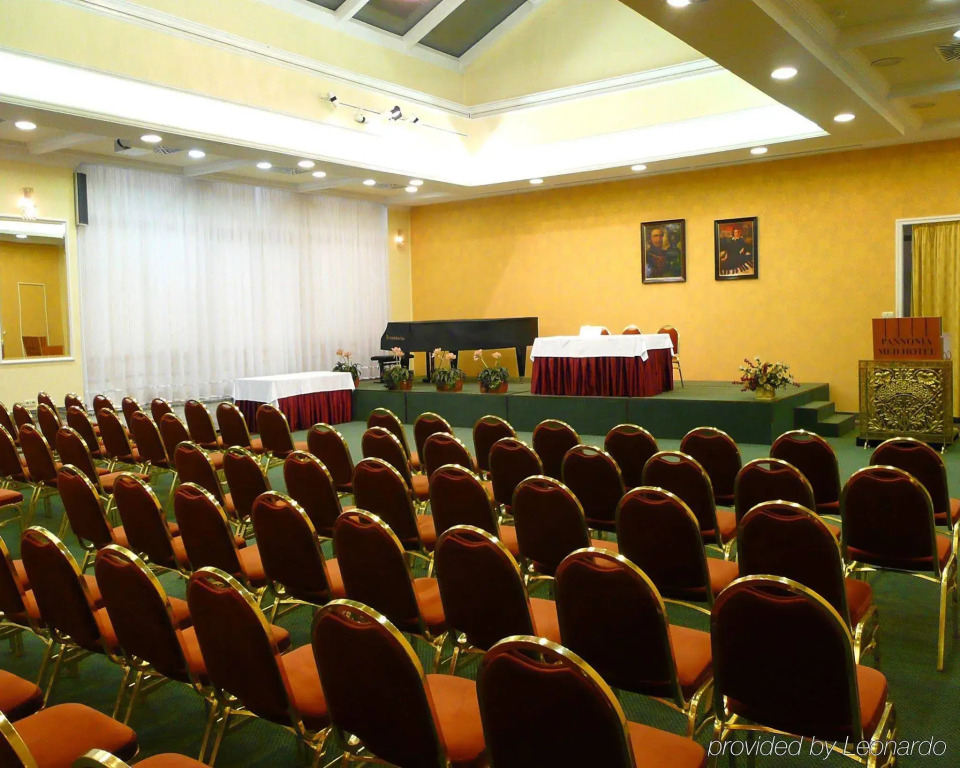 Pannonia Hotel