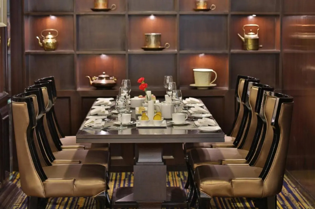 Shakun Hotels And Resorts