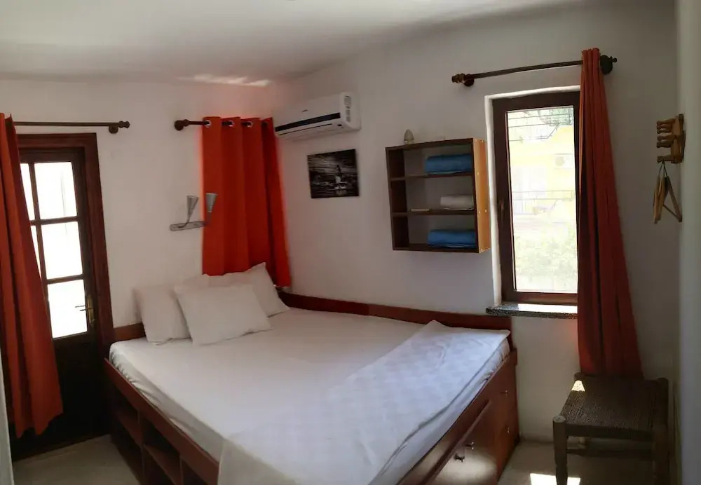 Alkali House
