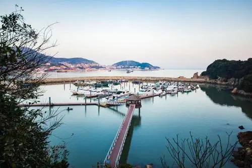 Zhujiajian Garden Inn