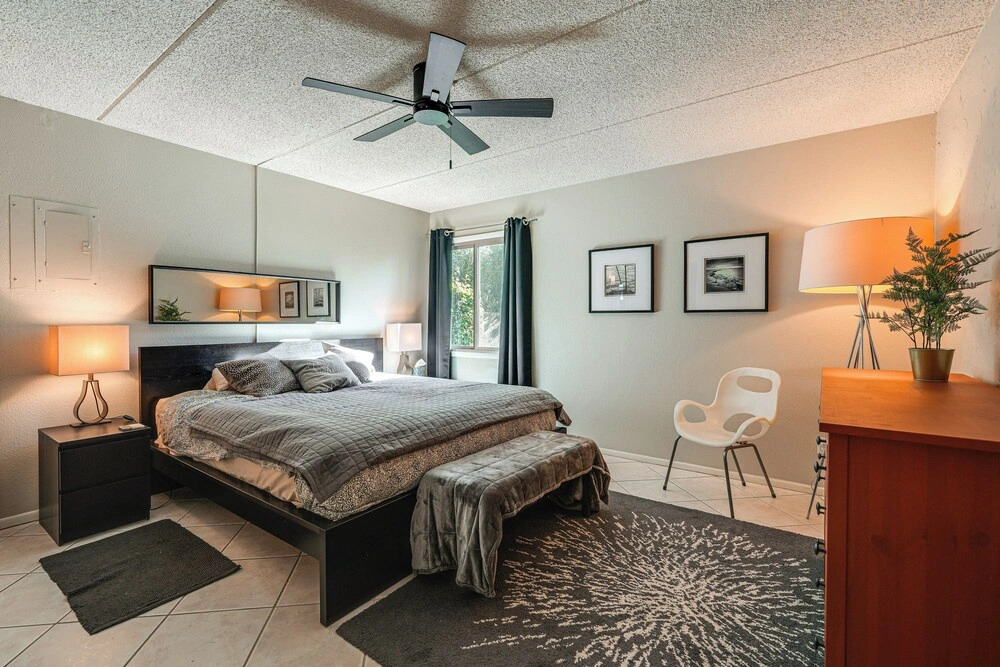 Pool Access & Private Patio! Prime Arcadia Condo