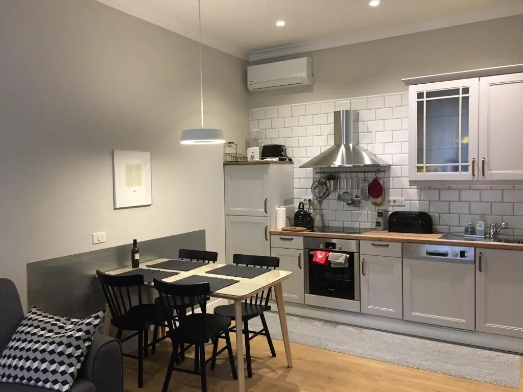 FORUM Apartment I and II