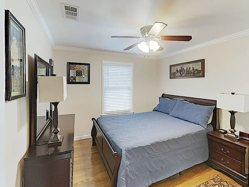 New Listing! Sparkling Beach - Walk To Shore 3 Bedroom Home