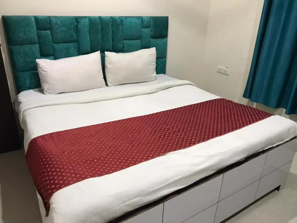 The Grand Suite 71