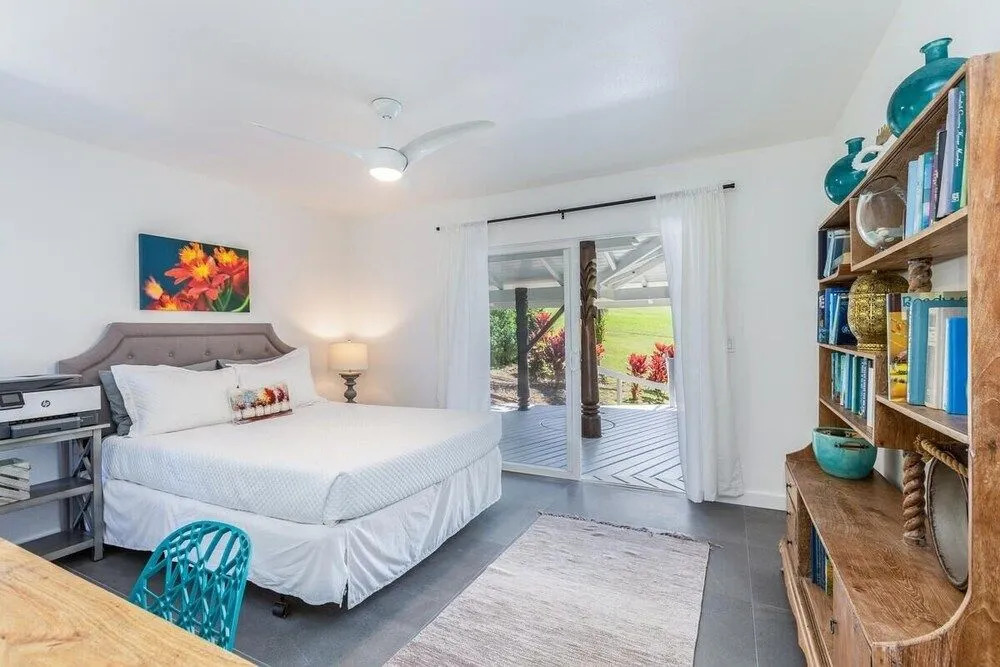 Hale Mauna Nui 4 Bedroom Home by RedAwning