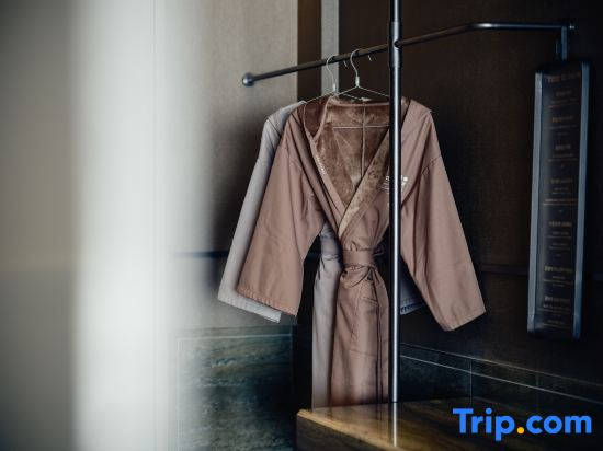 NOA RESORT & WELLNESS aranya