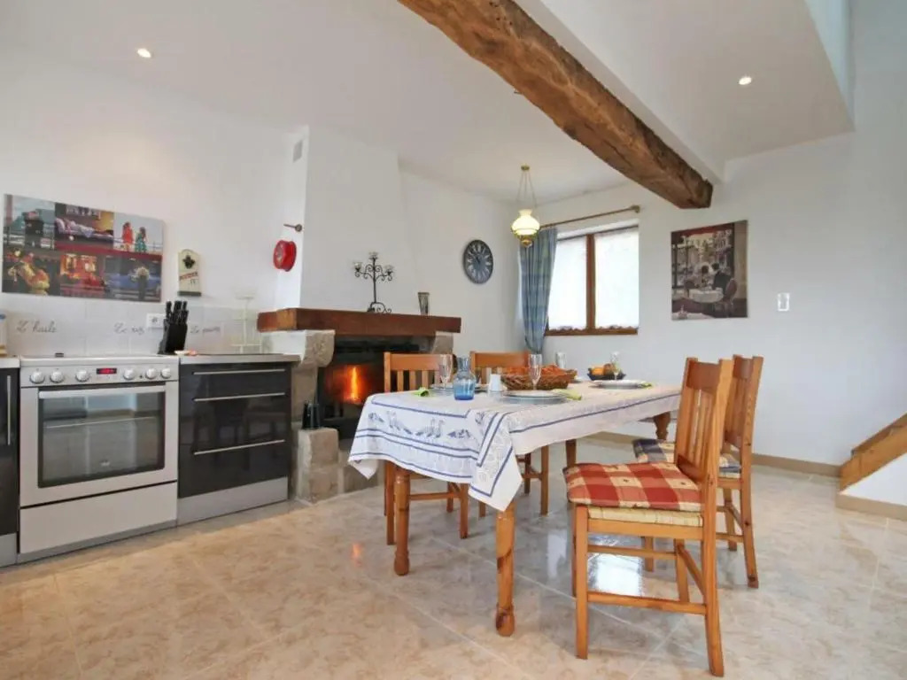 Grange restaurée avec jardin, animaux acceptés, WiFi inclus - FR-1-497-63