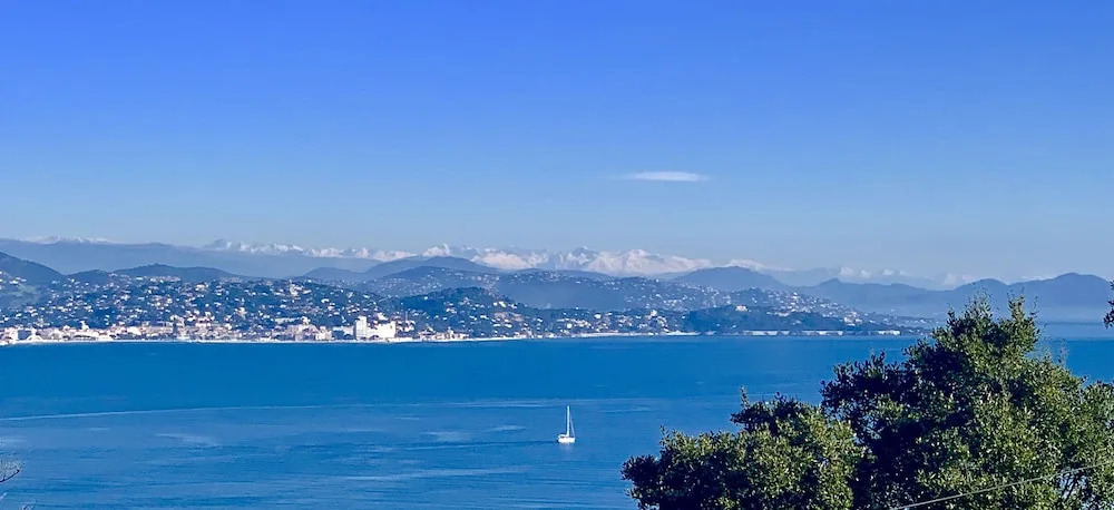 Villa with Magic view of Bay of Saint Tropez