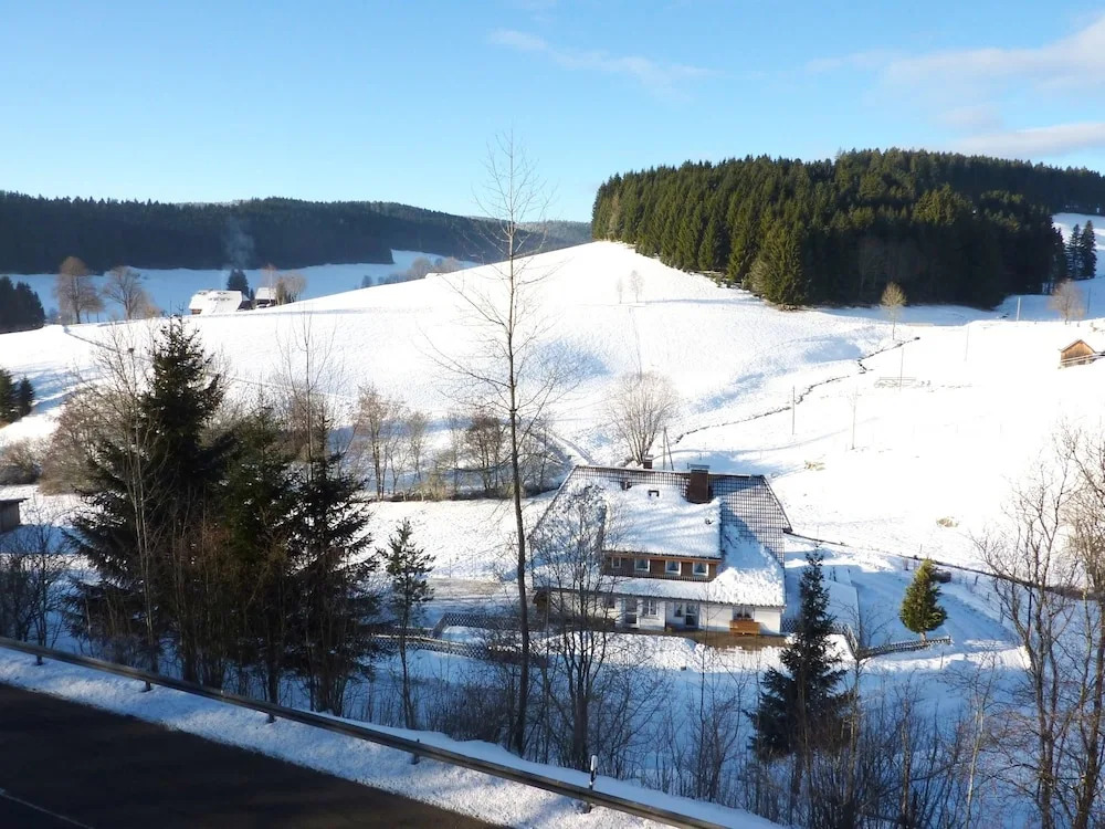 stuub jostal