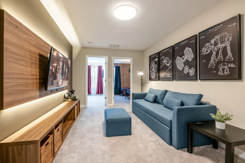 Incredible new 4 bed villa, just 10 minutes from Disney