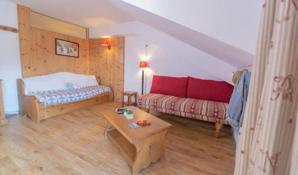 Agence des Orres - Les Monts du Bois d'Or 1800- STUDIO 4P avec PARKING - MBC505